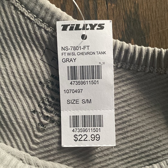 NWT Full Tilt Gray Tank Top - Picture 5 of 6